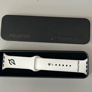 Peloton watch band 44” large